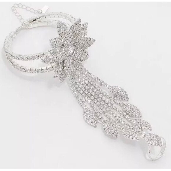 Rhinestone clear hand chain silver bracelet $ ring set bridal bracelet with ring - Picture 6 of 6